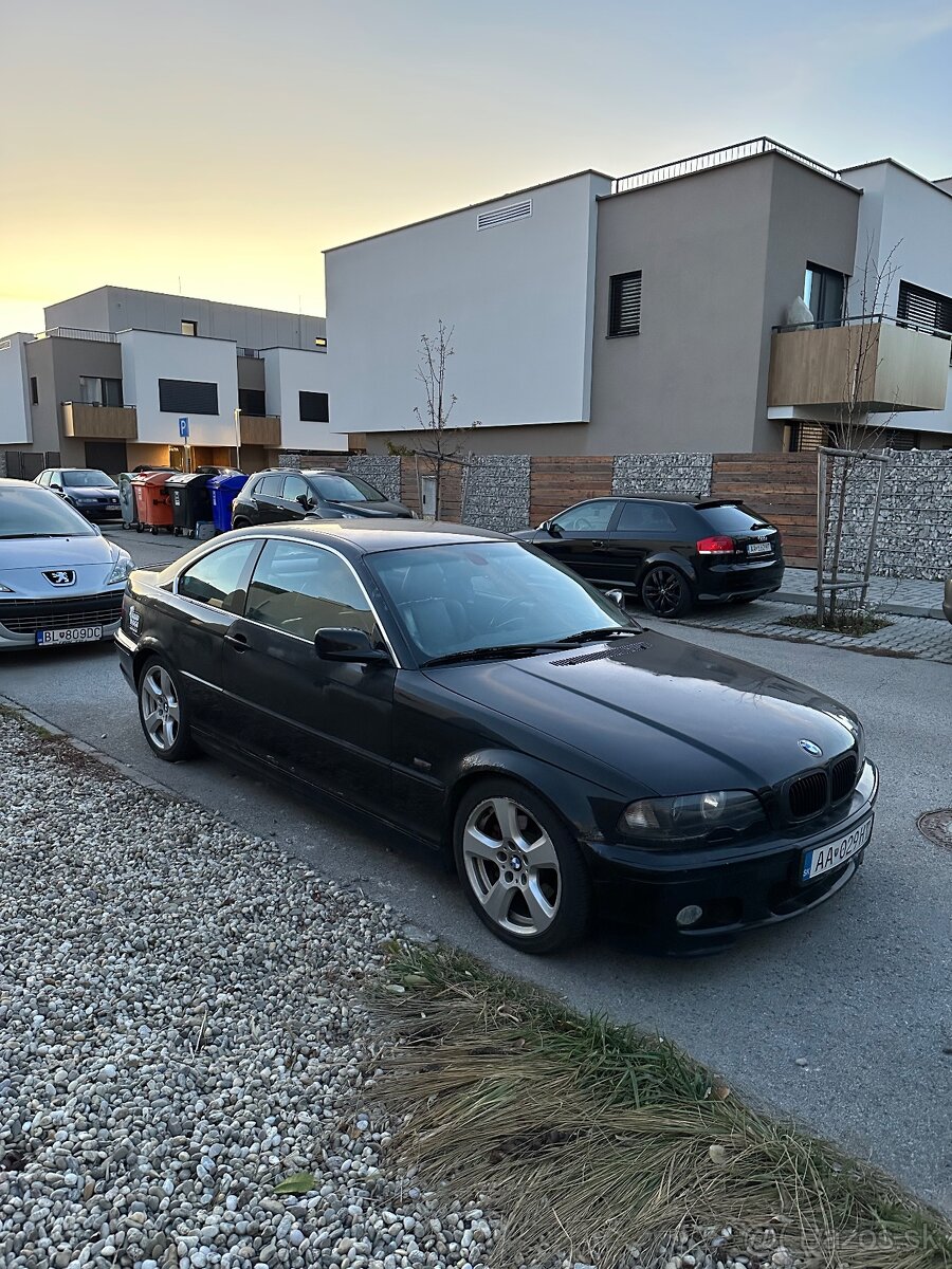 BMW E46 325i COUPE