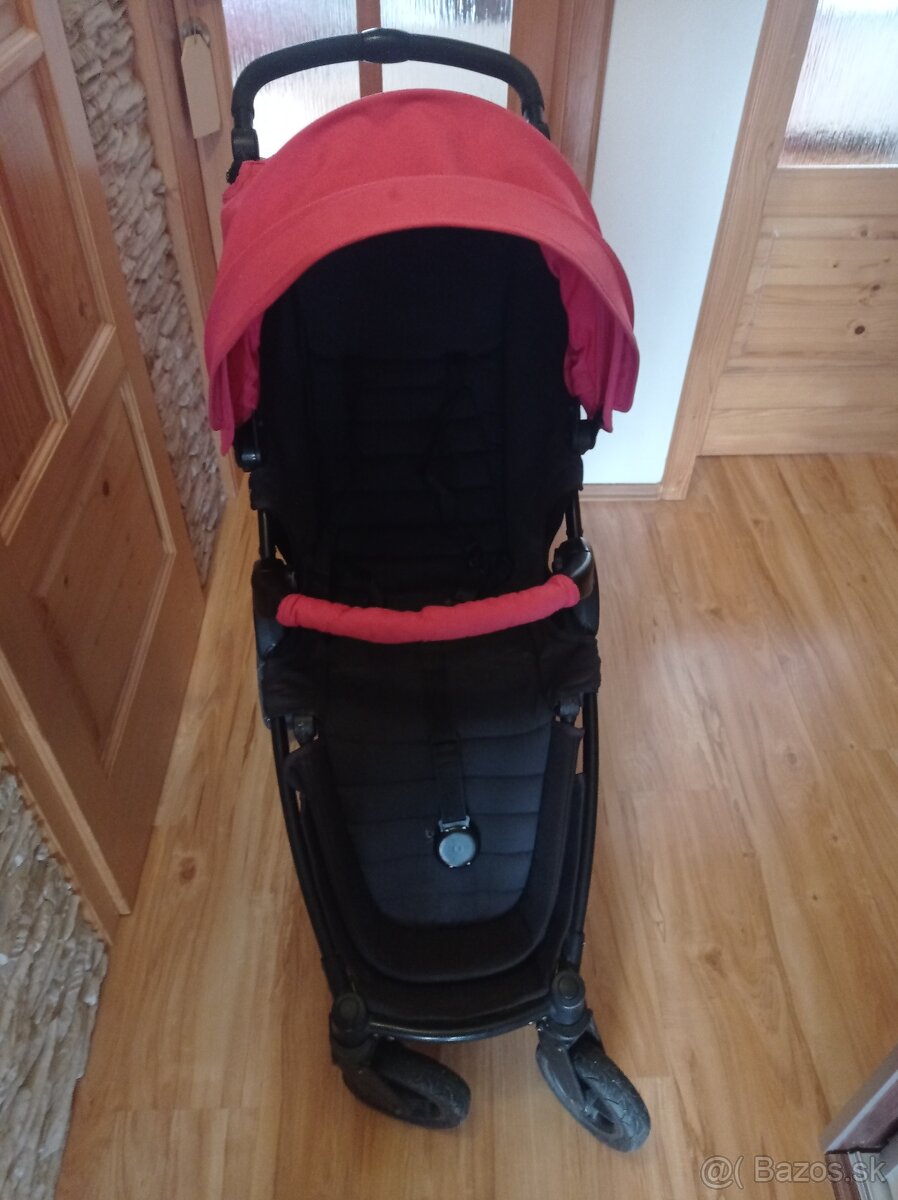 Kočík v zachovalom stave Britax B-motion plus