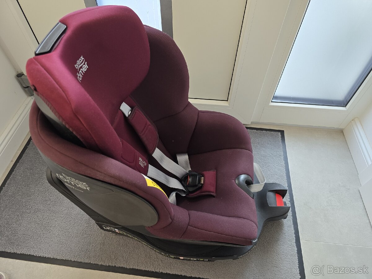 Britax Römer Dualfix M i-Size