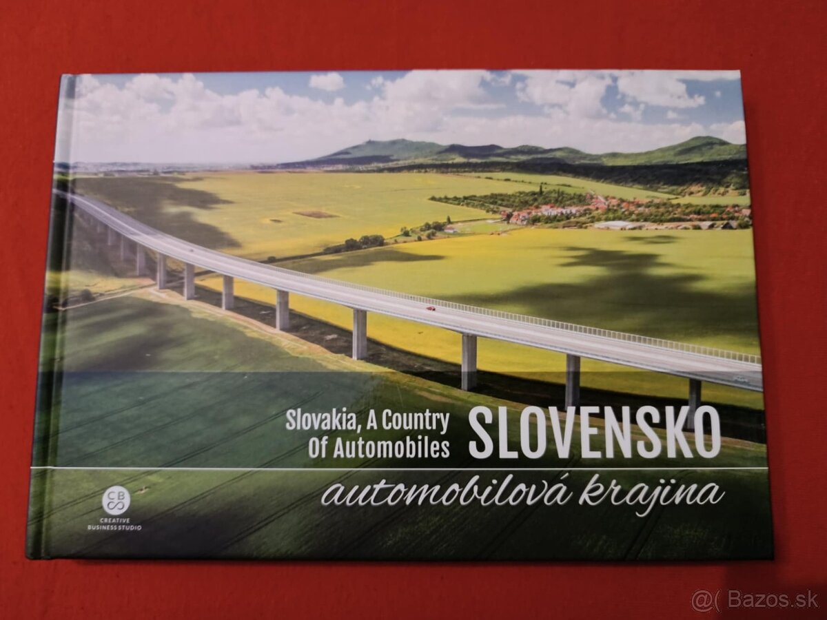 Slovensko automobilová krajina (2018) – fotokniha