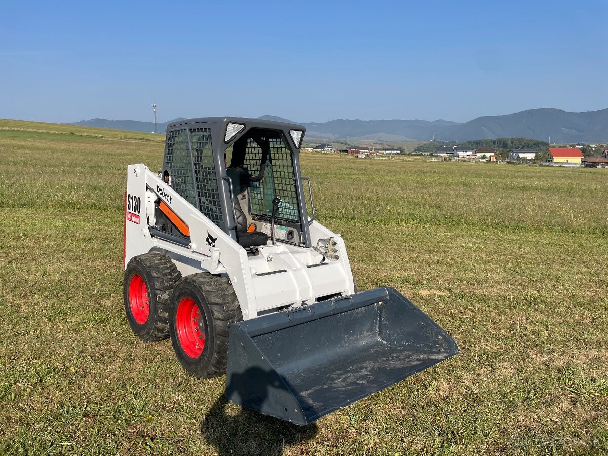 Predám šmykom riadený nakladač bobcat s 130