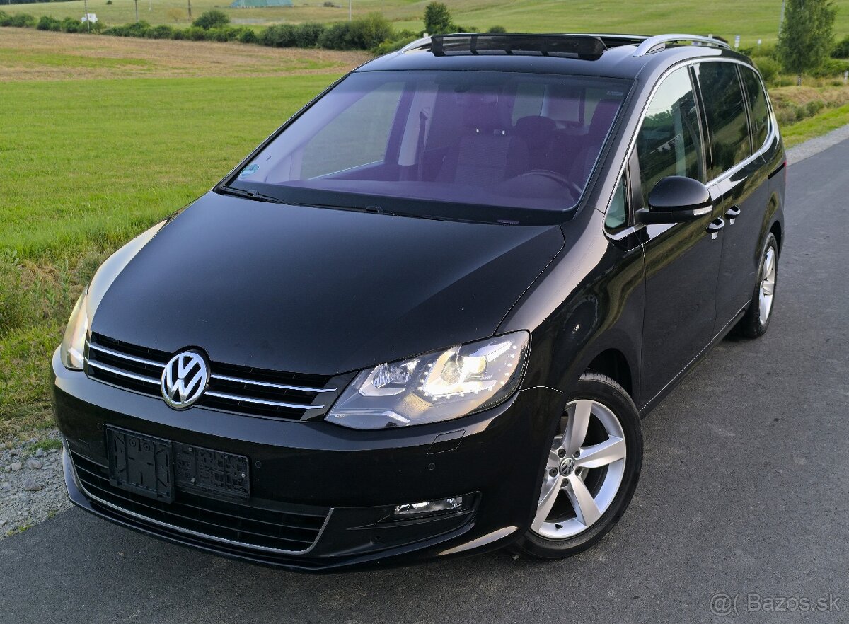 VOLKSWAGEN SHARAN 2.0 TDi 103KW BI-XENÓN,KAMERA,7-MIESTNY