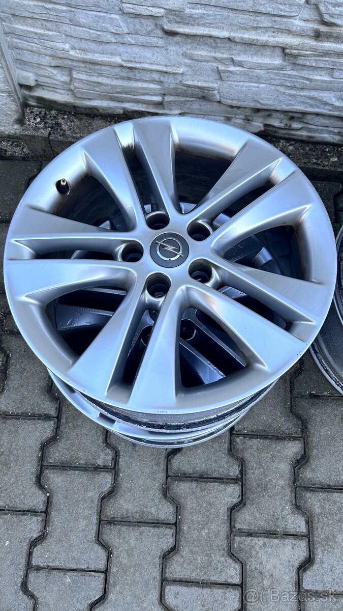 18"Al disky s Michelin pneu.