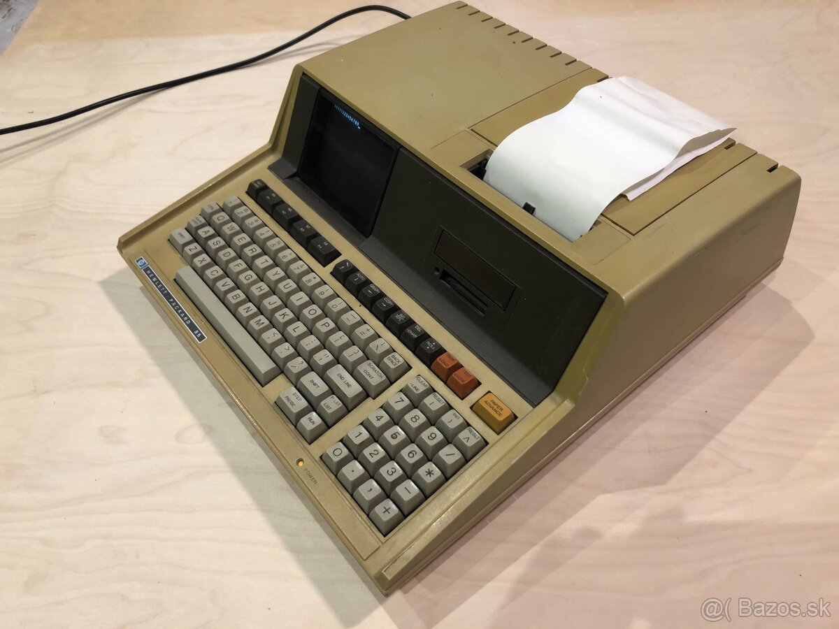 Zberatelský Minipočítač HP-85 Hewlett - Packard / dohoda