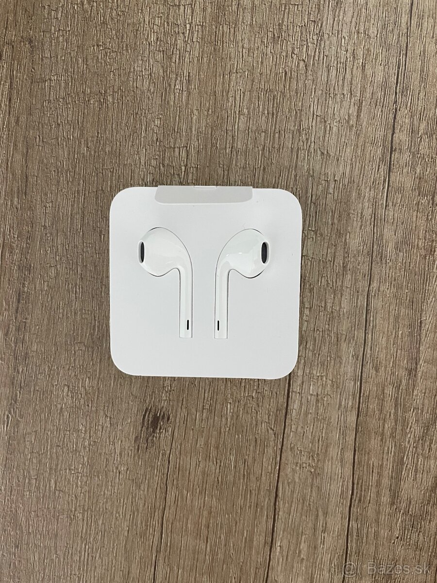 Apple EarPods lightning