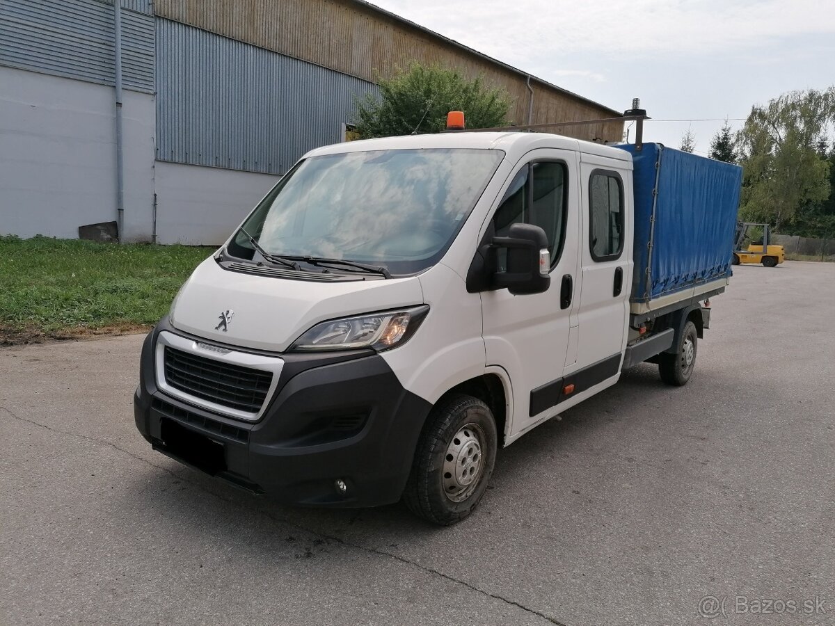 Predám Peugeot Boxer valník s plachtou