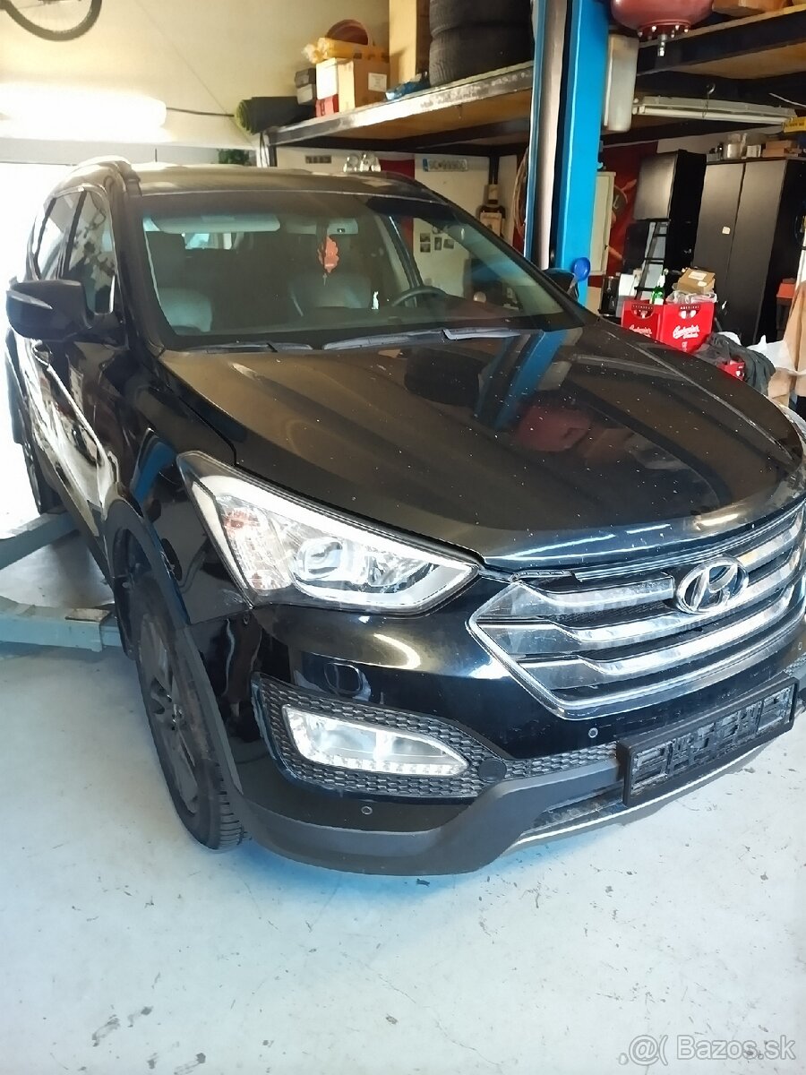 Hyundai santa fe 2014 2,2crdi 145 kw rozpredam