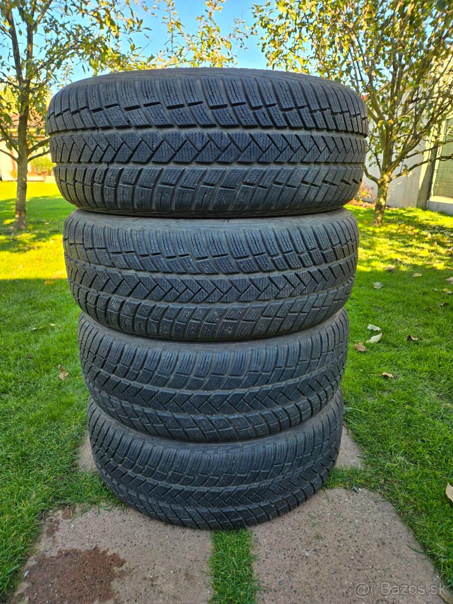 Predám celoročné pneumatiky 225/55 R18 102V M+S