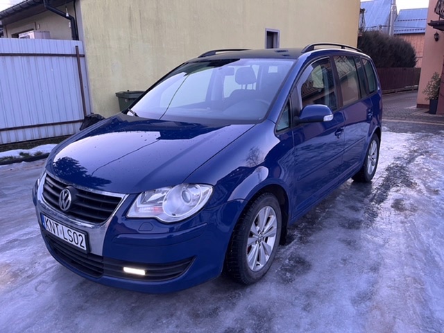 Predám Volkswagen Touran, 2009, 1,9 TDI 77kW