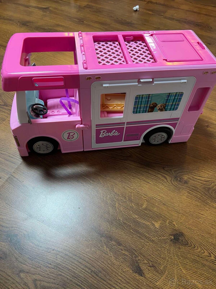 Barbie karavan