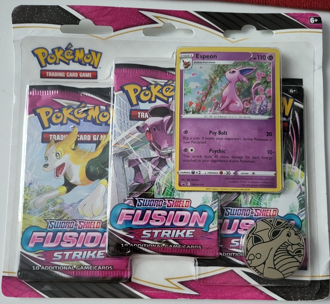 Pokémon Fusion strike 3 pack blister