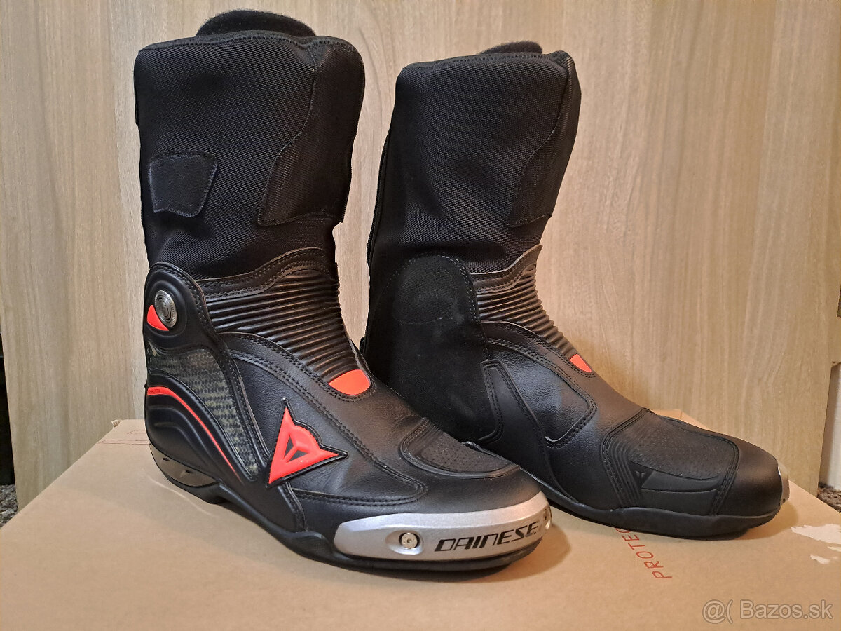 Dainese Axial D1 BLACK/RED-FLUO - 42