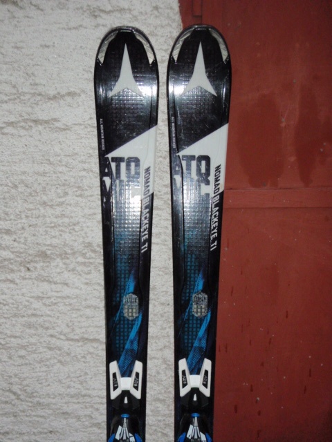 Atomic Nomad Blackley Ti 174cm.