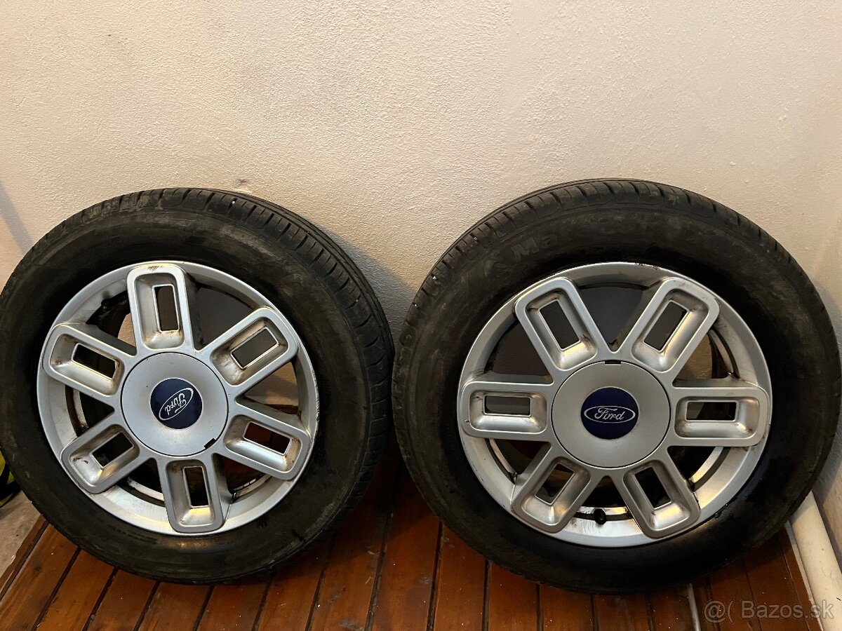 Predám disky s pneu. na Ford 195/60 r15