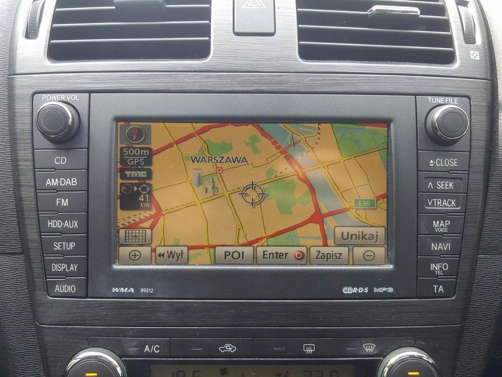 KUPIM AUTORADIO TOYOTA B9012