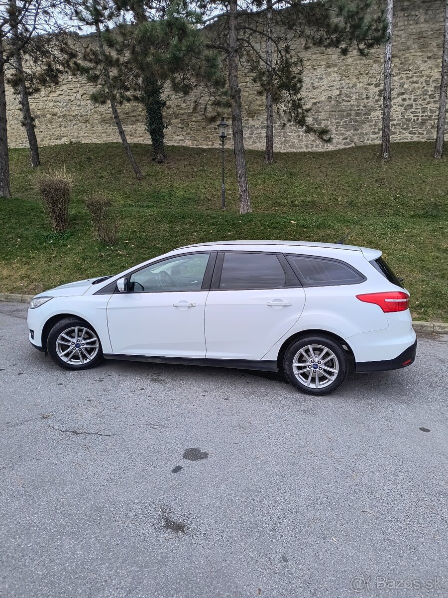 Ford Focus Kombi 1.0 EcoBoost 2017