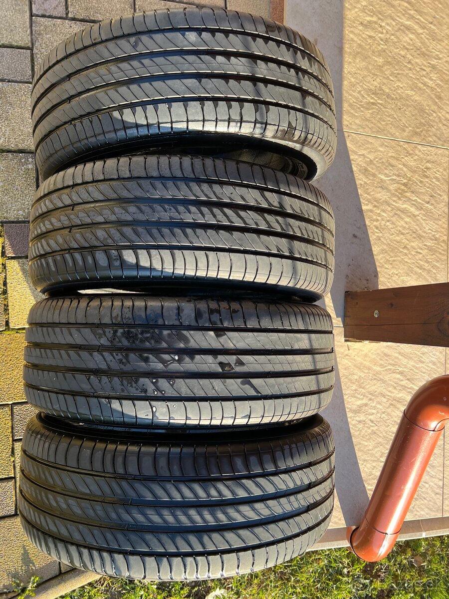 215/55 R18 Michelin Primacy 4 Letné