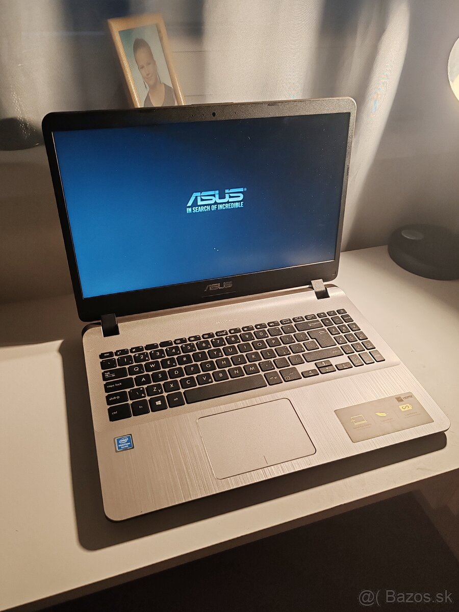 ASUS X507M