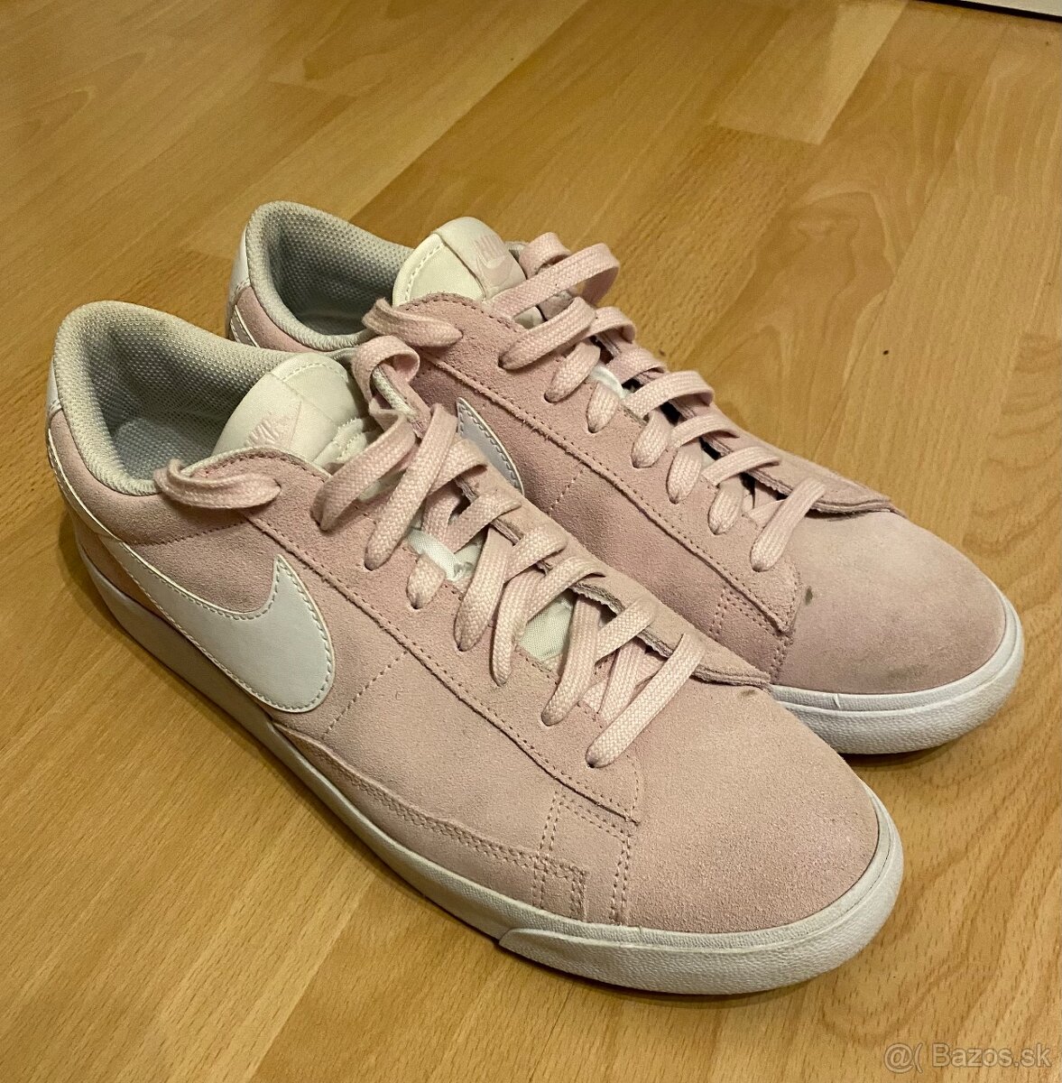 Nike blazer low suede