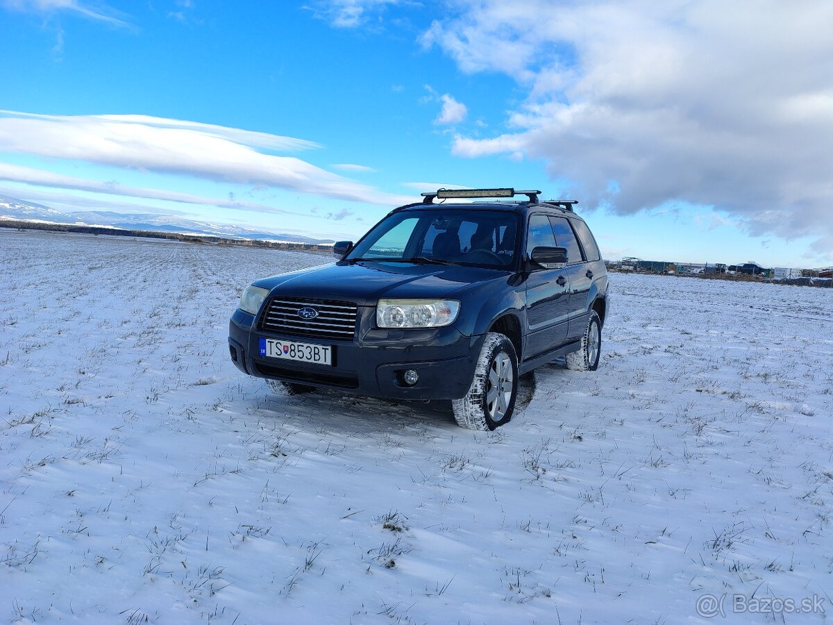 Subaru Forester SG 2007 Benzín