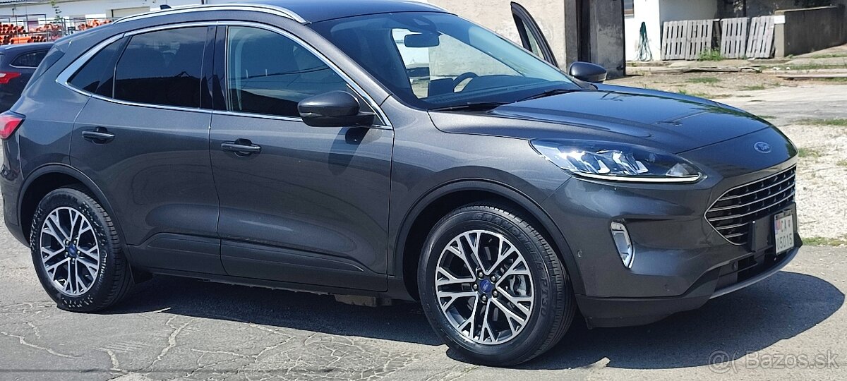 Ford Kuga 2.5 FWD PHEV TITANIUM , plug in hybrid, 2020