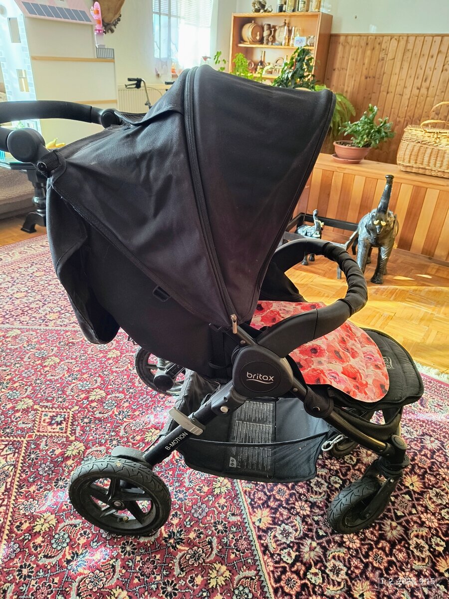 Britax B-motion