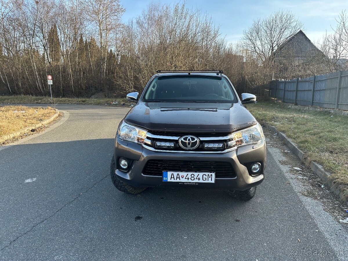 Predám Toyota Hilux