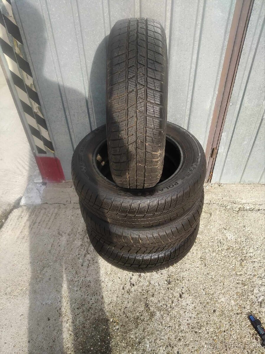 Predám 4ks zimné pneu.165/65R14 Barum dezen 7,3mm