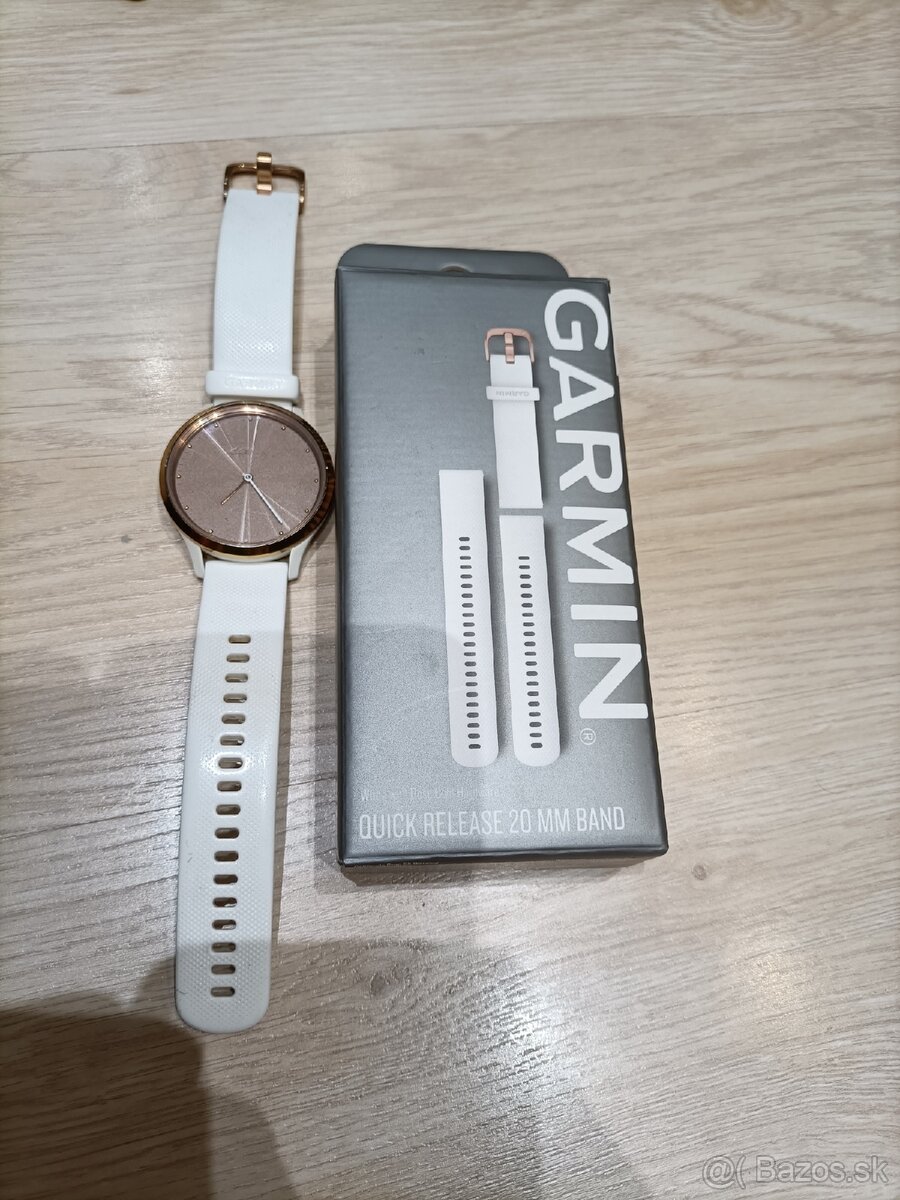 Garmin vivomove HR