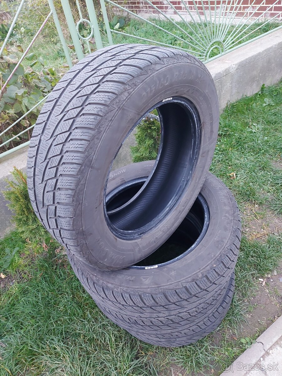 Predam pneumatiky 215/60r16