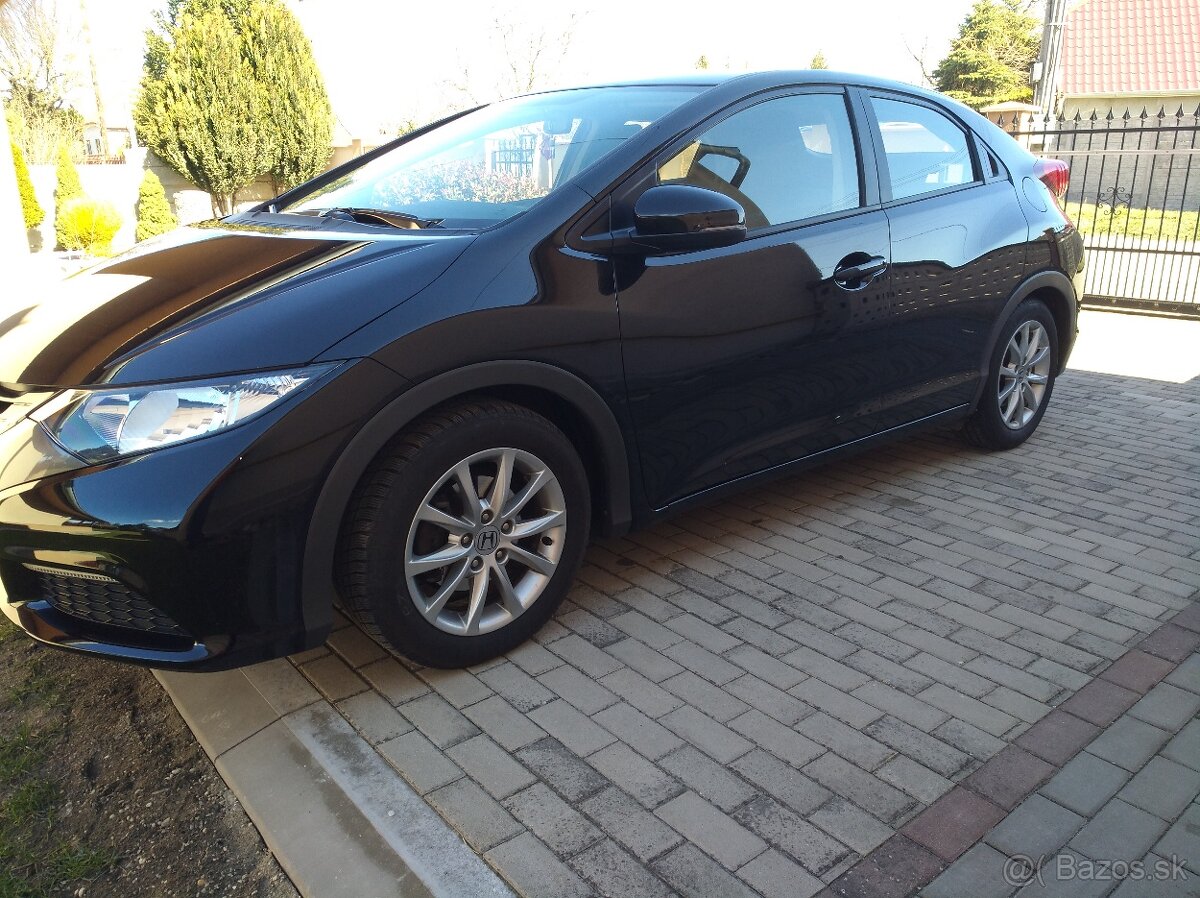 Honda civic 9G,1.4 vtec 73kw 115000km