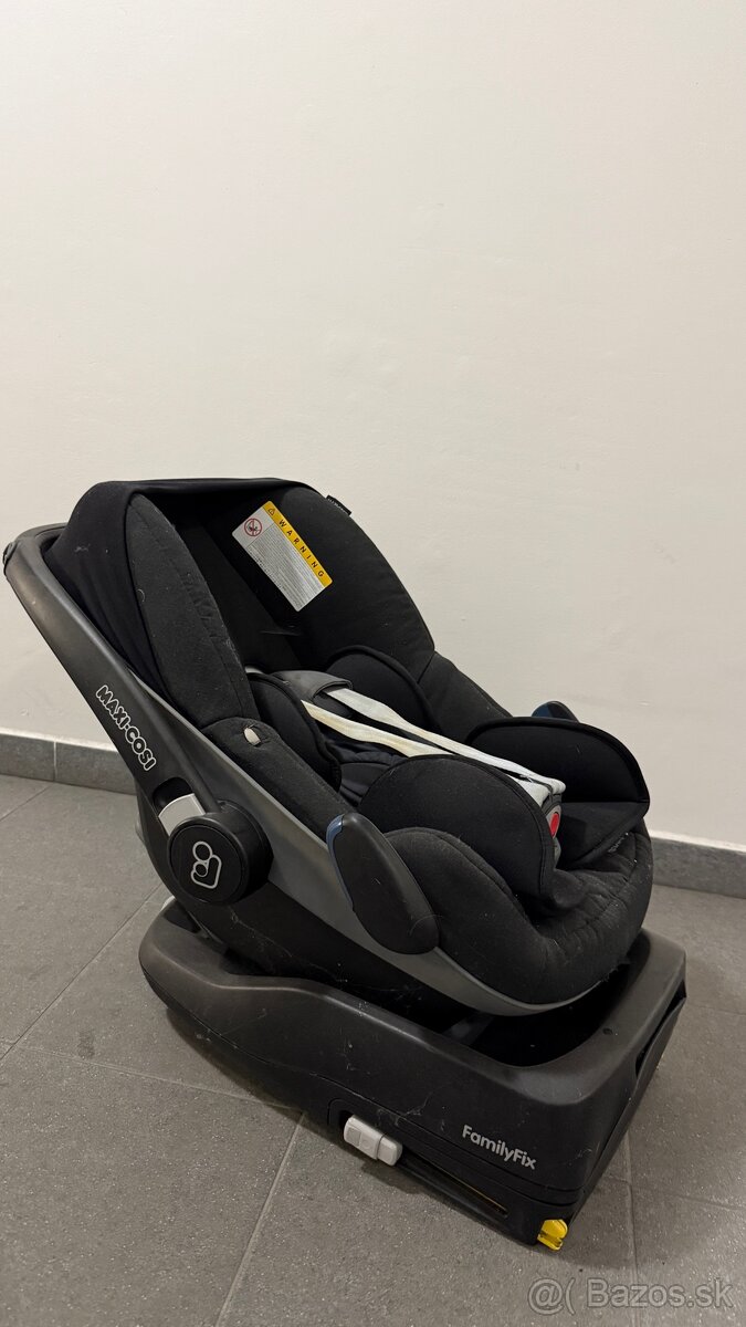 Maxi Cosi vajíčko + isofix