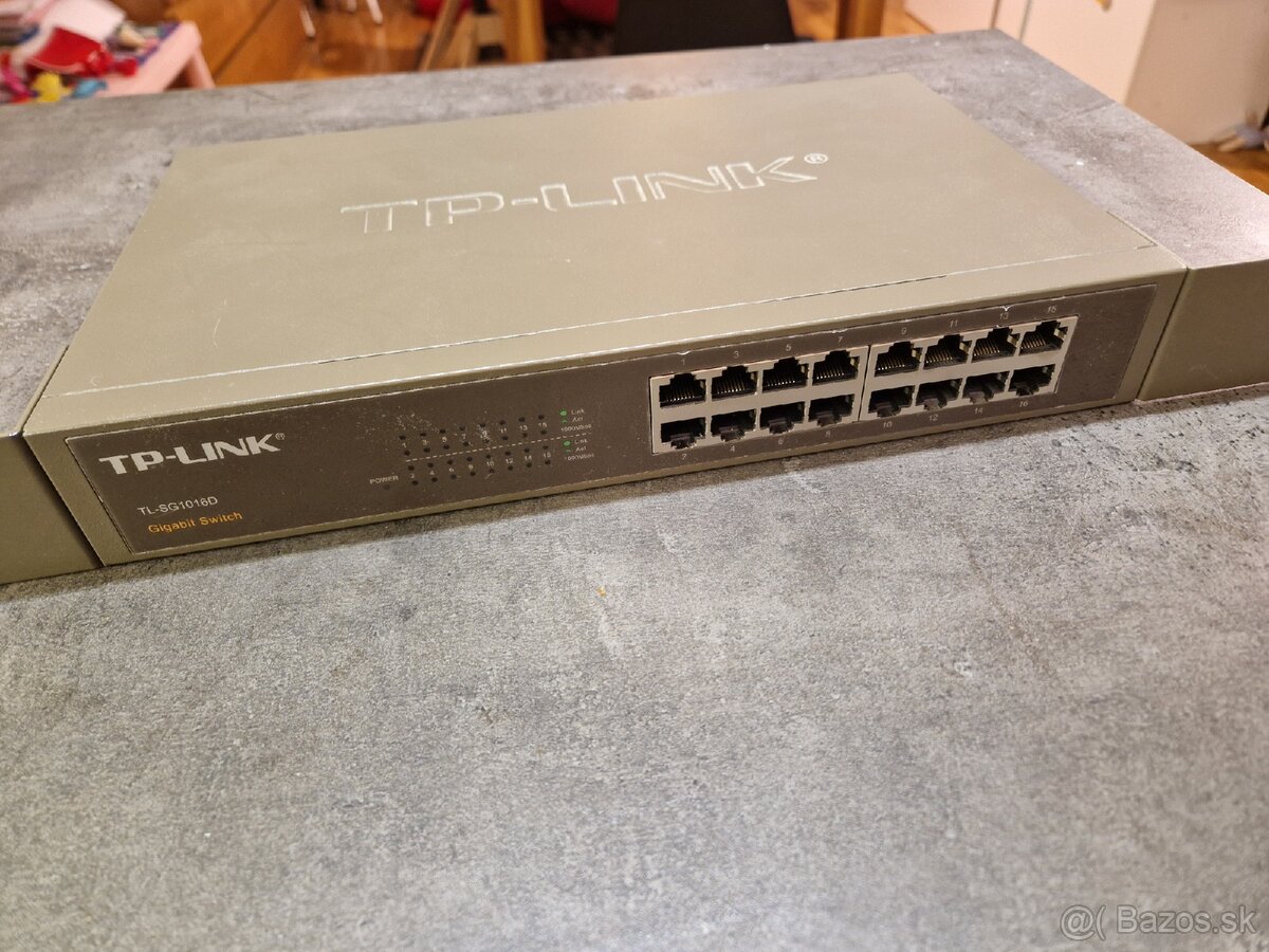 TP-Link TL-SG1016D Gigabit switch