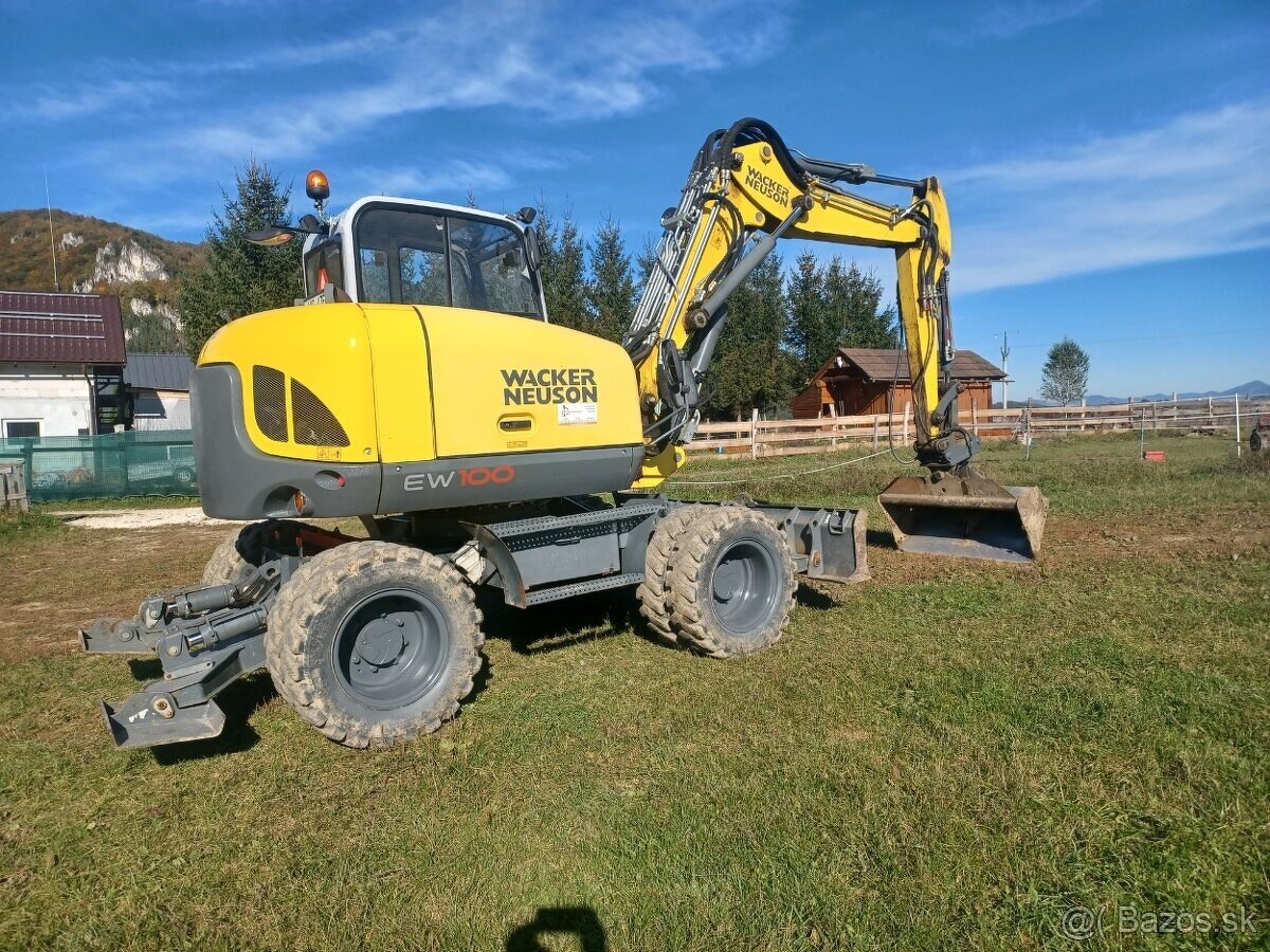 Kolesový bager Wacker Neuson EW100 r.2015