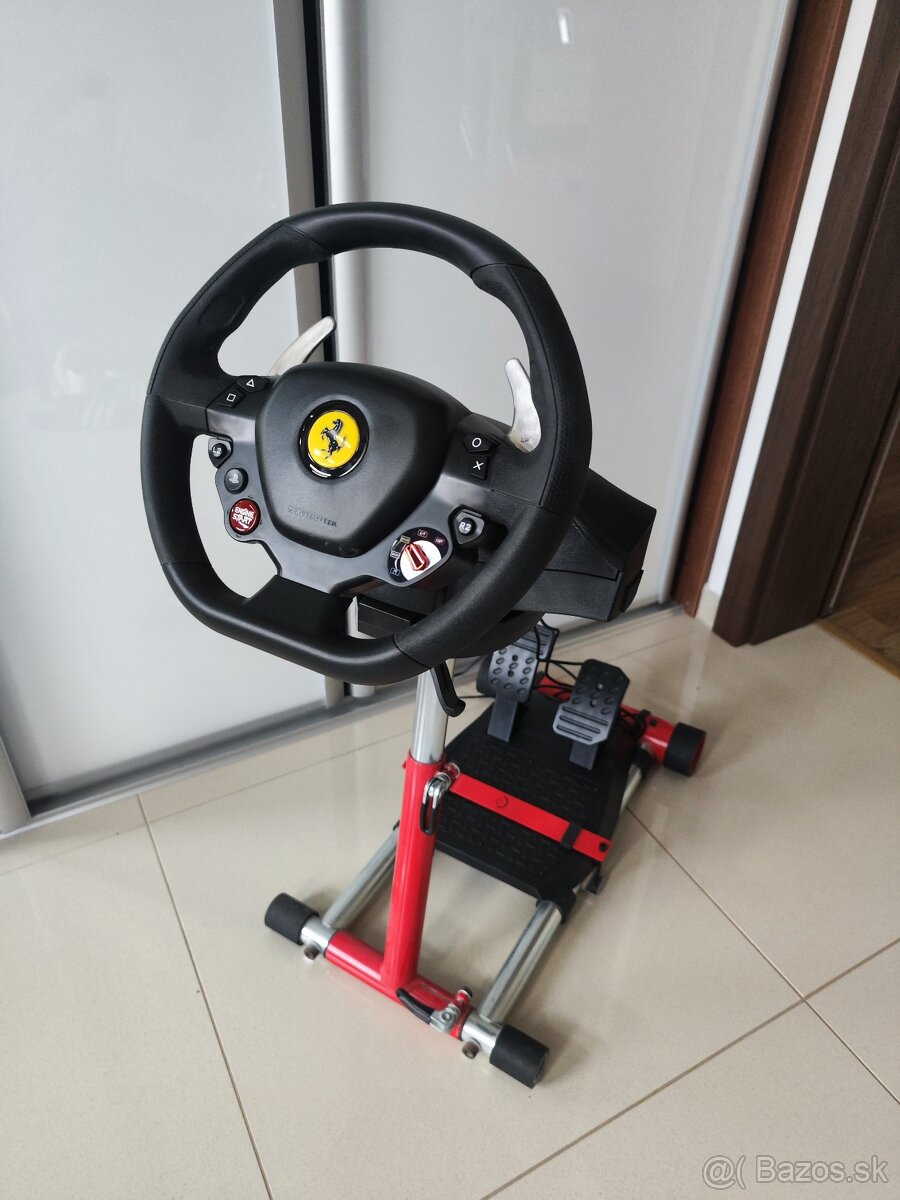 Thrustmaster T80 Ferrari 488 GTB Edition + Stojan