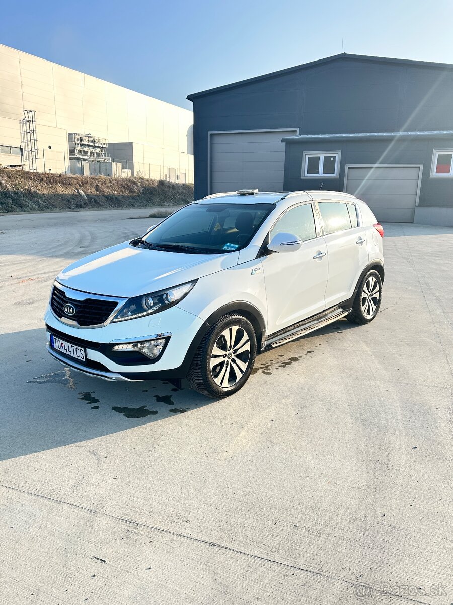 KIA sportage 2.0crdi 100kw 4x4 AWD