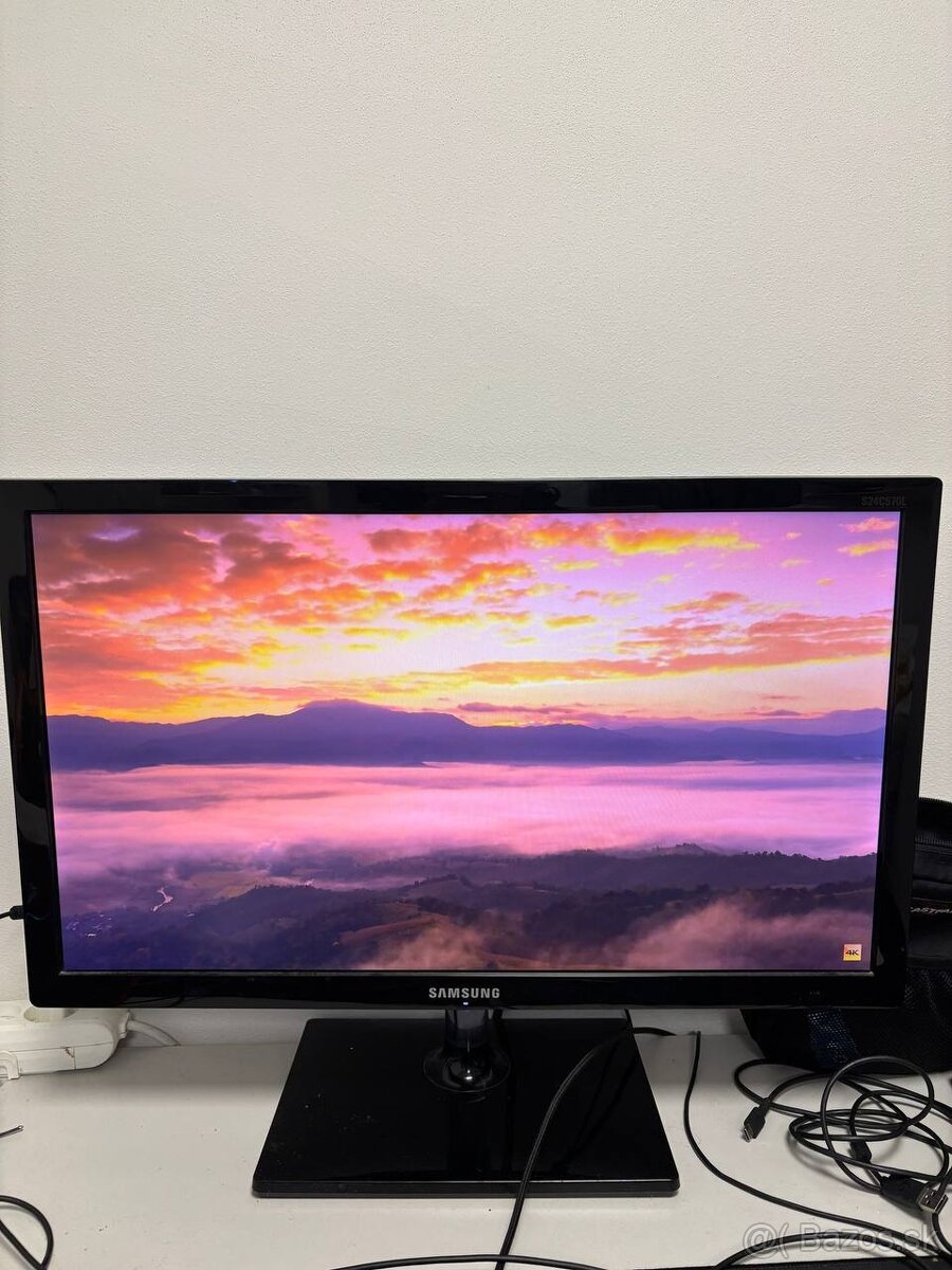 predam Samsung S24C570HL 24" FHD monitor