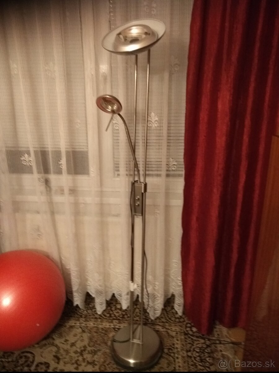 Lampa stojanová, bodová, na čítanie, otočná