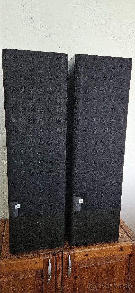 JBL LX800