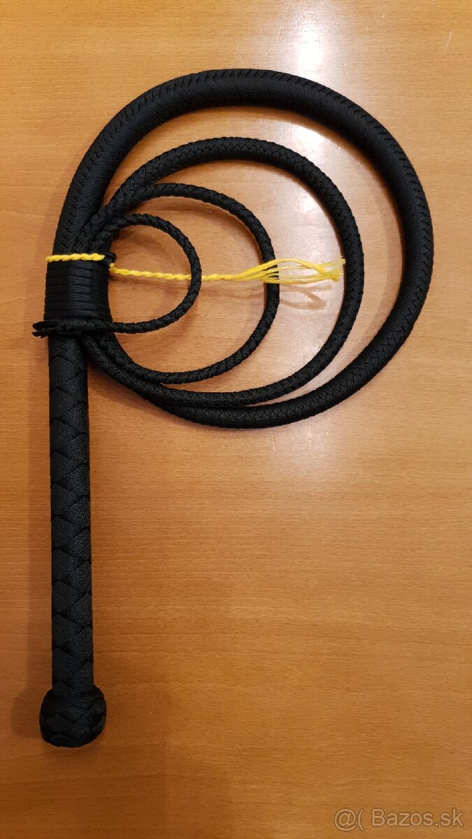 Predám nový pastiersky bič (BULLWHIP) - Paracord 550 Nylon