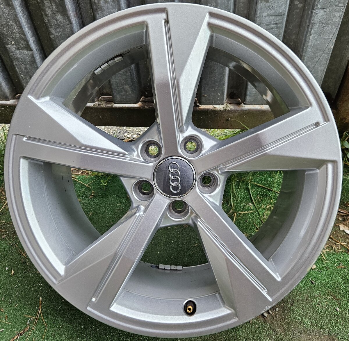 Atraktívne, originálne disky AUDI - 5x100 R17