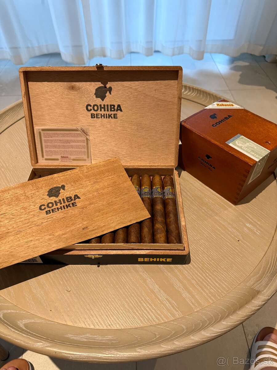 COHIBA cigary