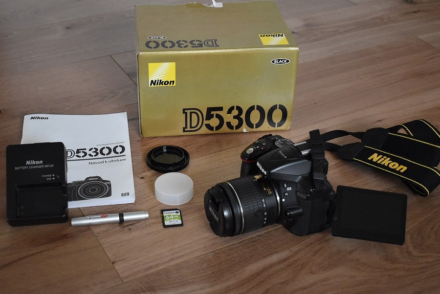 Nikon D5300 wifi - VR objektiv 18 - 55 AF-P - 7tisic snimkov