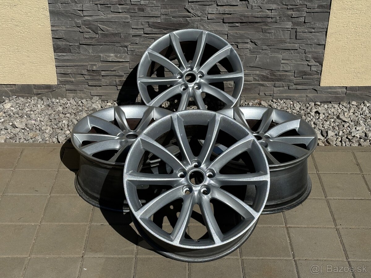 Disky R19 5x108 8,5Jx19CH ET49