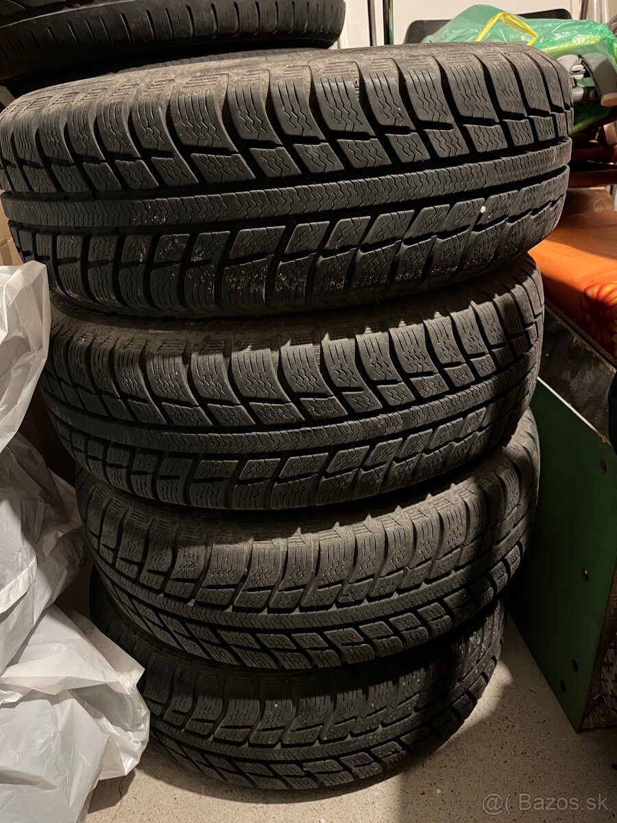 Sada 4x zimné pneu Michelin 175/65 R14 na diskoch