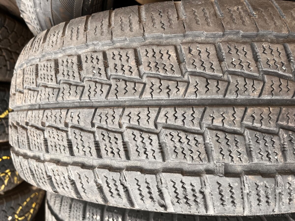 235/65R16C Hankook zimne