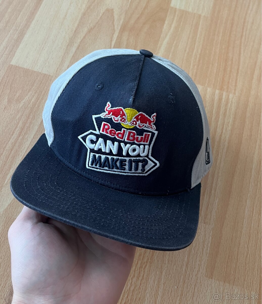 Predám snapback/šiltovku Red Bull