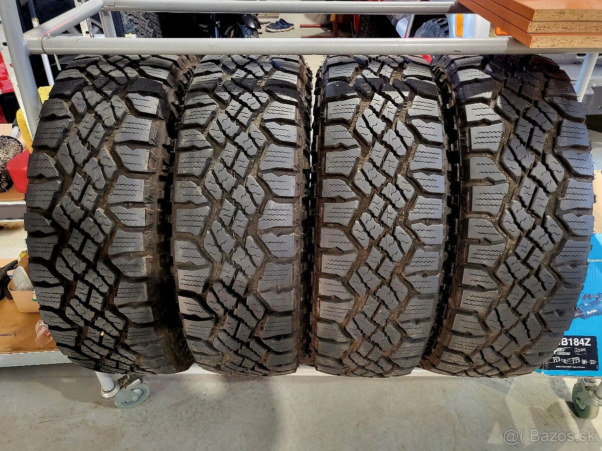 Goodyear Wrangler Duratrac 255-70-18