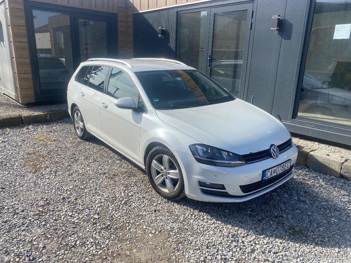 Volkswagen Golf VII 2.0TDI 110kw 2014 Variant Xenon,Masáž