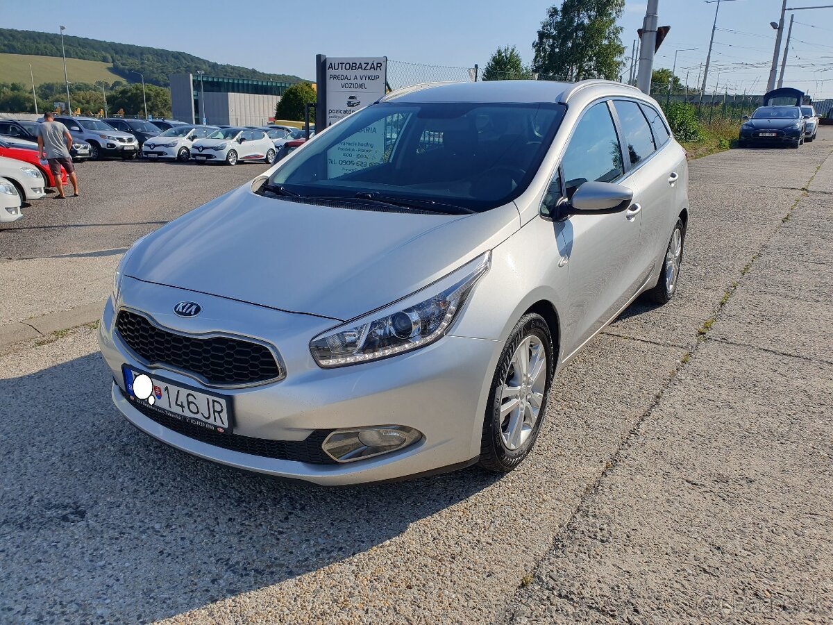 Kia Cee´d SW 1.6 CRDi LX/Silver